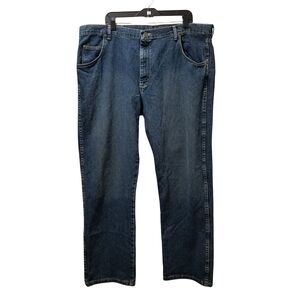 Wrangler Rugged Wear Men’s Blue Denim Jeans Size 42X32 (31000UN)